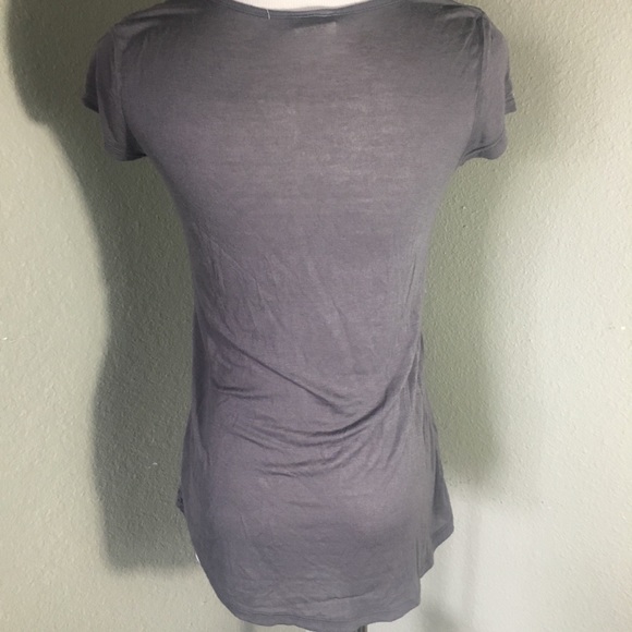 Essentials Slim-Fit Grey T-SHIRT - Picture 2 of 3